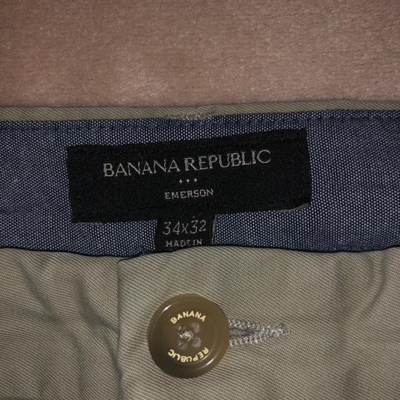 Men’s Light Gray Banana Republic Chinos - Picture 2 of 4